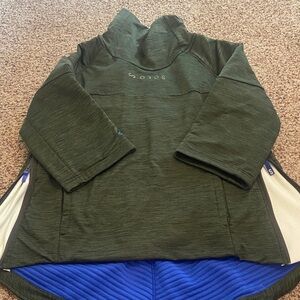 Oros Women's Forest Green Pullover